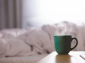 5 Best Bedtime Beverages and Their Advantages